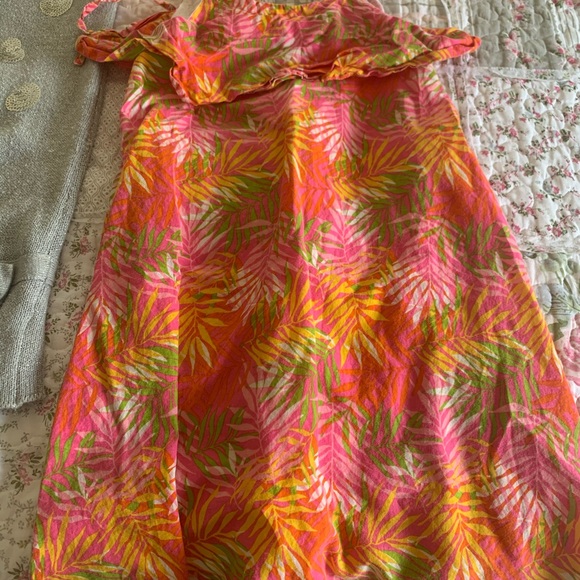 Dresses - Picture 2 of 2